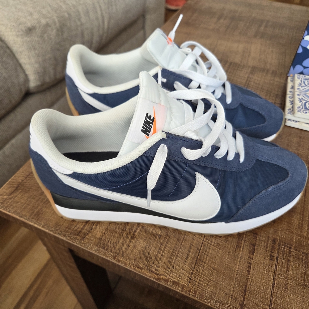 Womens Nike Pacific Sneaker